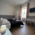 Silvana Apartament Neapol