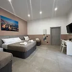 Silvana Apartament Neapol