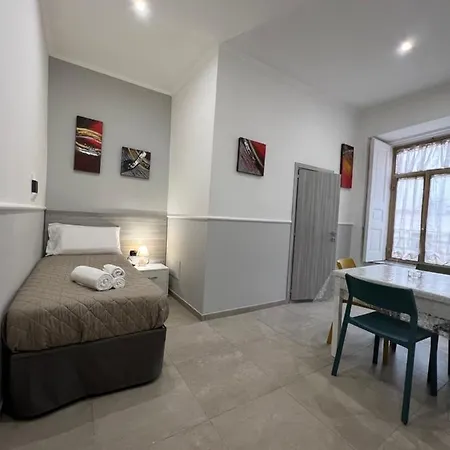 Appartement Silvana Napels